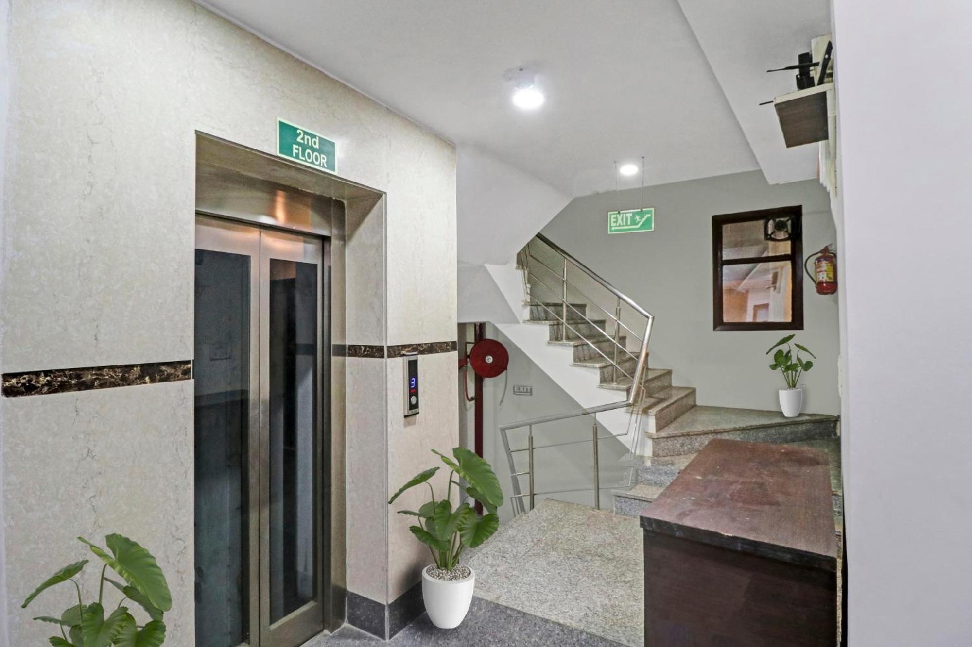 Hotel Stay House Nova Deli Exterior foto